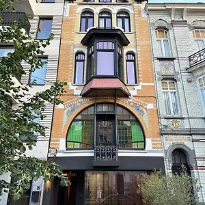 Apartment Casa Clementina - 3 Bedroom In A Art-nouveau House
