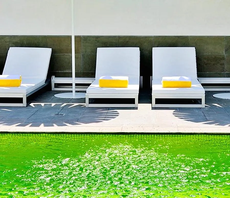 Hues Boutique Hotel Dubai 4*,  United Arab Emirates