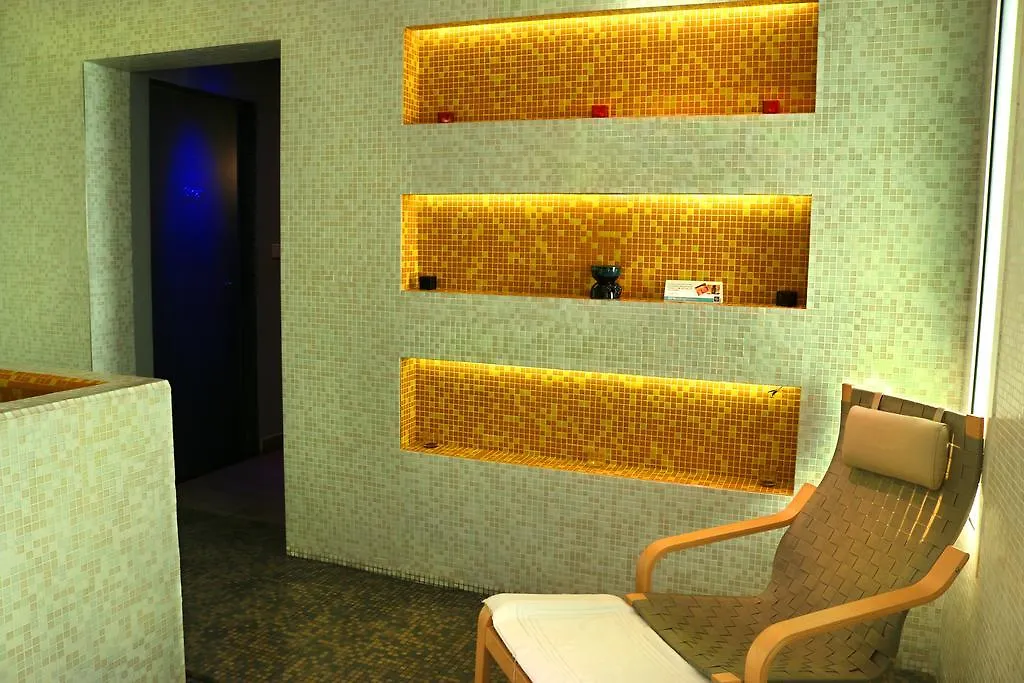 Hues Boutique Hotel Dubai United Arab Emirates